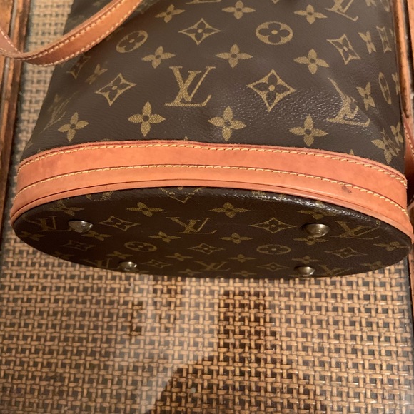 Authentic Louis Vuitton PM Bucket Handbag - Picture 6 of 8